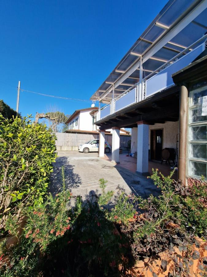 Tra Forte Dei Marmi E Marina Di Massa - Il Melograno Luaran gambar